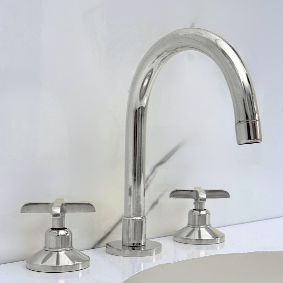 Polished Nickel Dome Widespread Bathroom Faucet