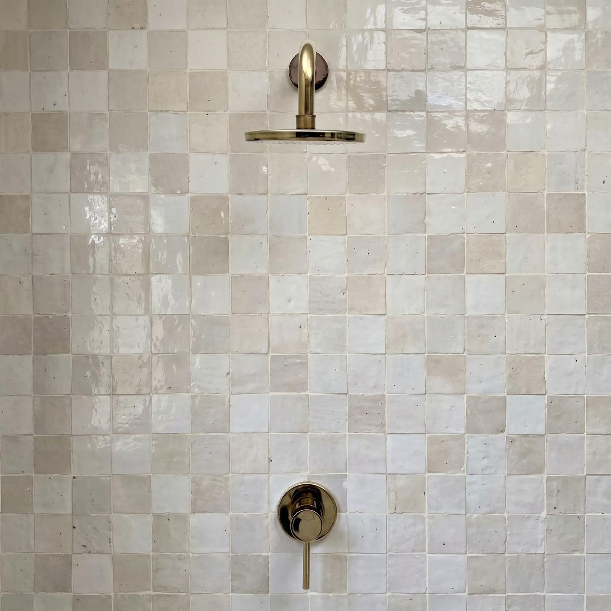 Unlacquered Brass Round Rain Shower System with Straight arm