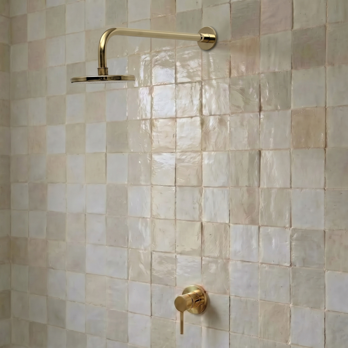 Unlacquered Brass Round Rain Shower System with Straight arm